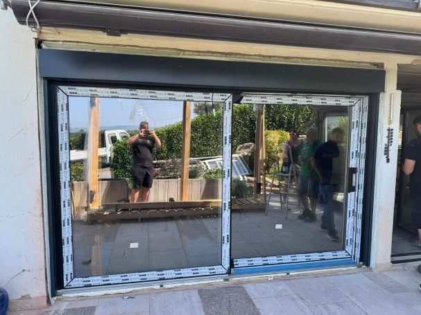 Hochwertiges Schiebefenster